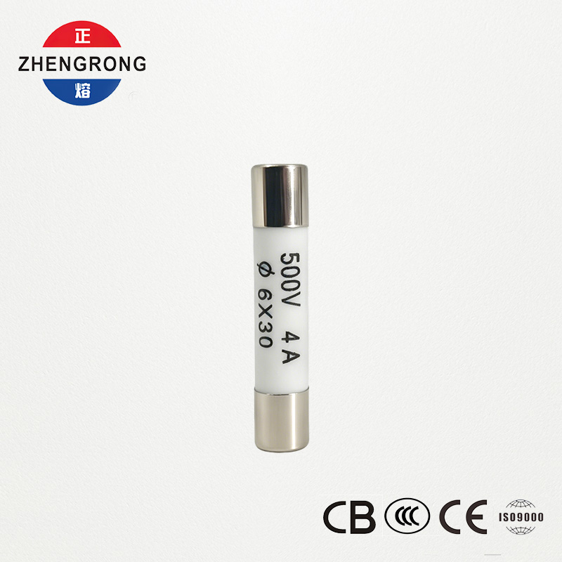 अन्तर्राष्ट्रिय वितरकहरूको लागि उच्च गुणस्तरको 6*30mm R058 Fuses 4A